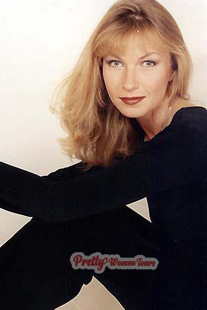 77494 - Nadezhda Age: 41 - Russia